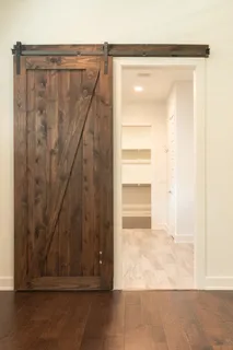$1,150,000 | 5209 Valley Oak Drive, Austin, TX 78731