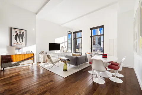 $2,595,000 | 425 West 50th Street, Unit 10E | Hell's Kitchen