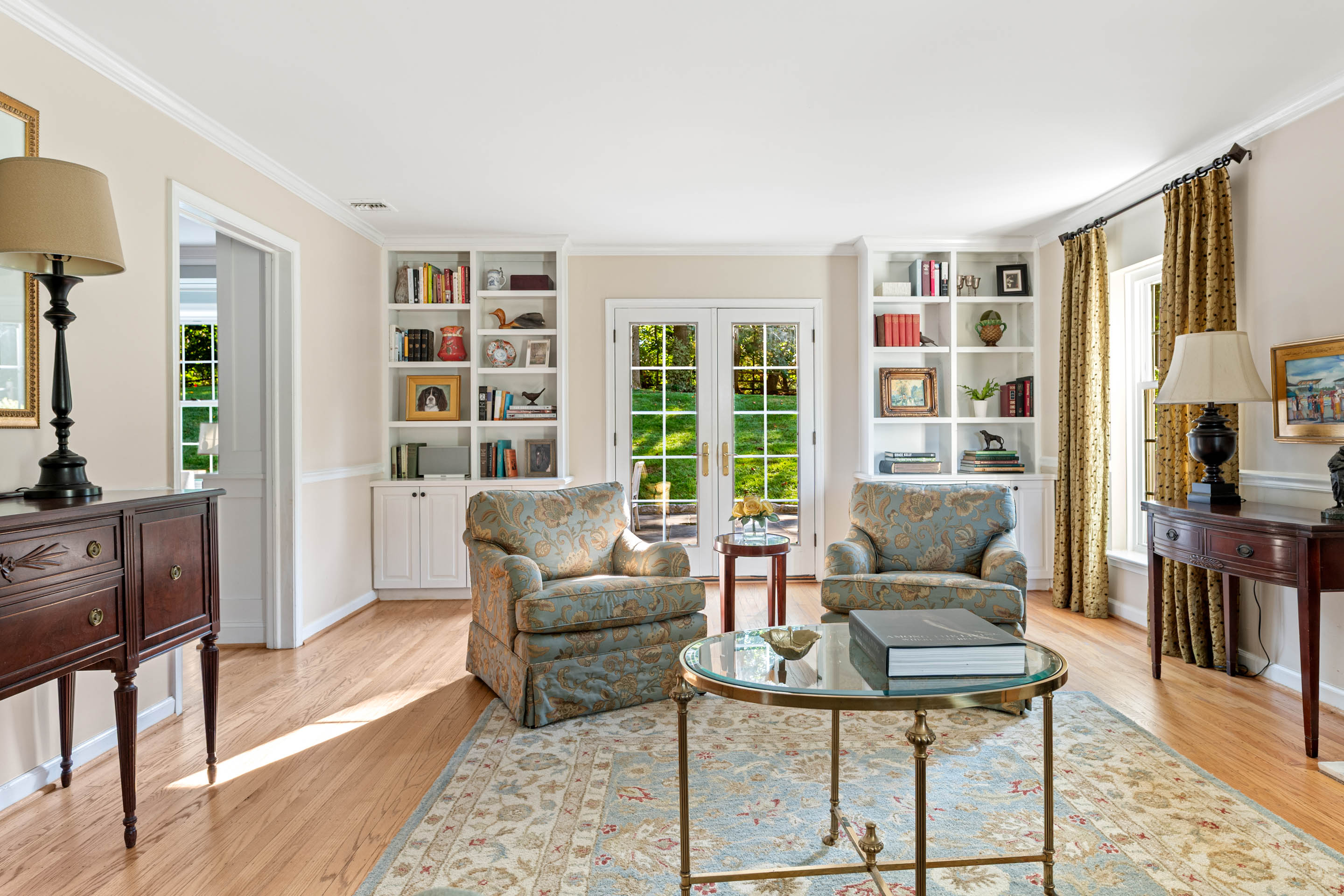 710 South Valley Forge Road Devon, PA 19333 - Photo 15 of 47 a living room with furniture and a window