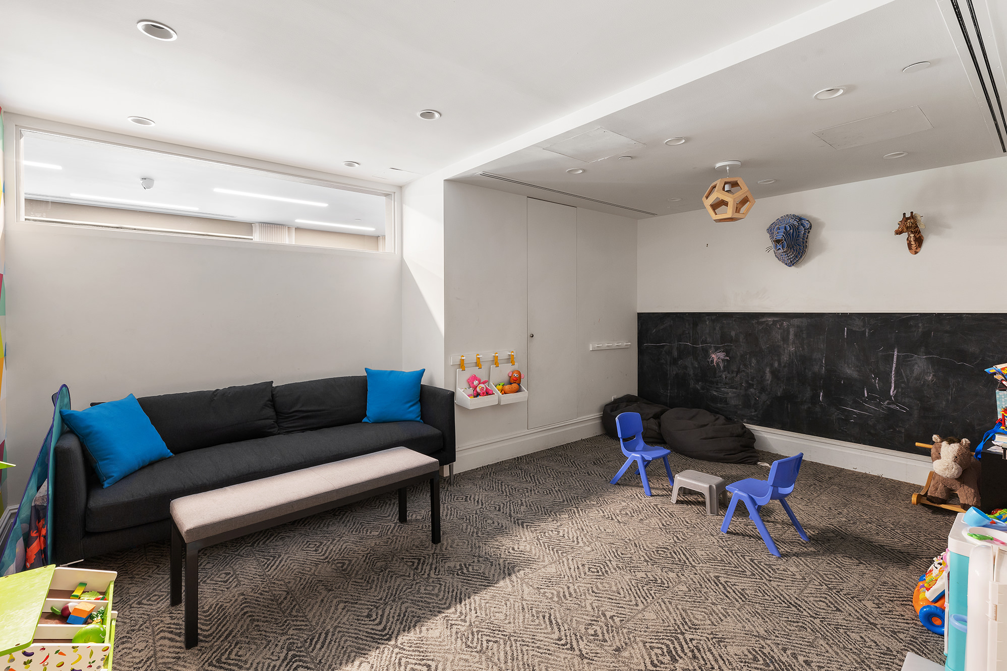 188 East 78th Street, Unit 23B Manhattan, NY 10075 - Photo 24 of 25