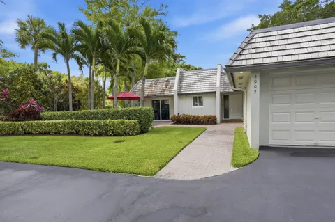 $730,000 | 4002 South Cypress Lane, Unit P17, Pompano Beach, FL 33069