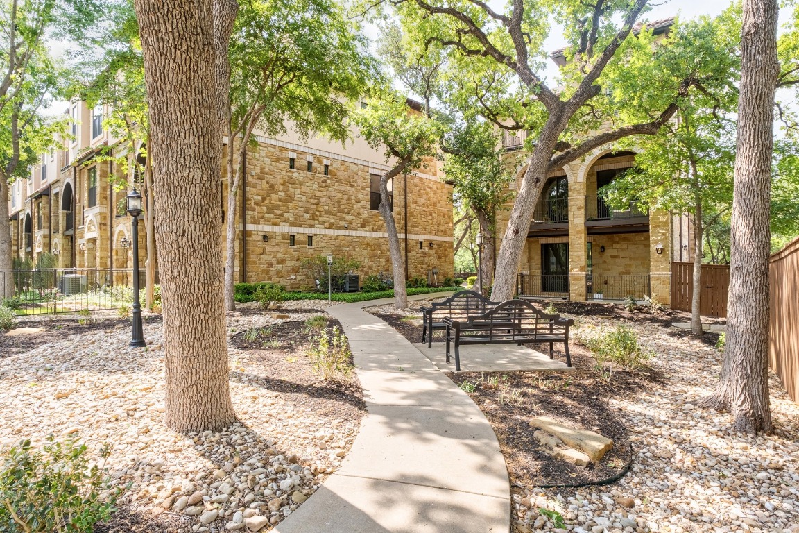 2505 Enfield Road, Unit 4 Austin, TX 78703 - Photo 19 of 19 a view of a outdoor space