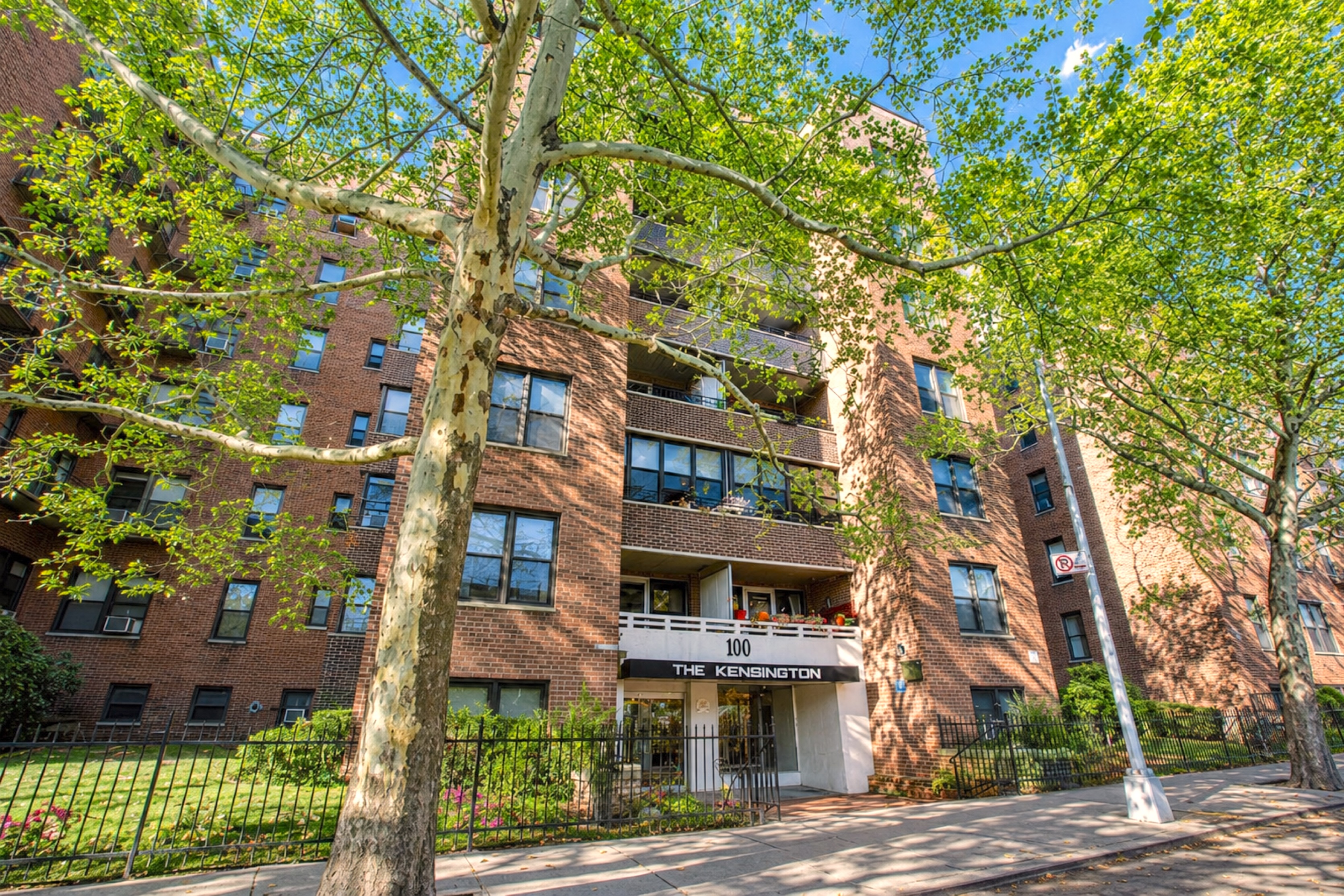 100 Ocean Parkway, Unit 6K Brooklyn, NY 11218 - Photo 2 of 35