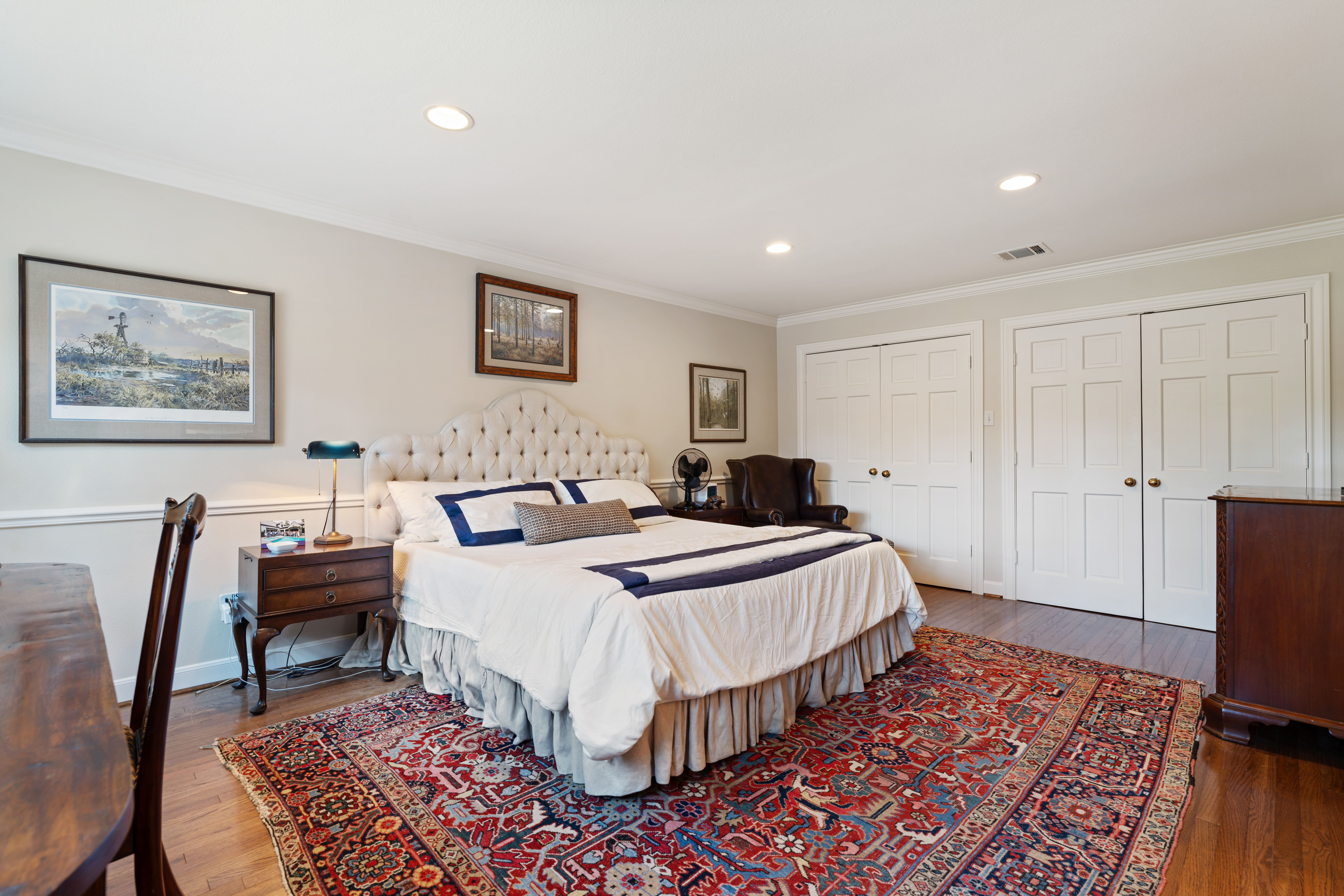 711 Pifer Road Houston, TX 77024 - Photo 40 of 53 a bed room with a bed and a chair