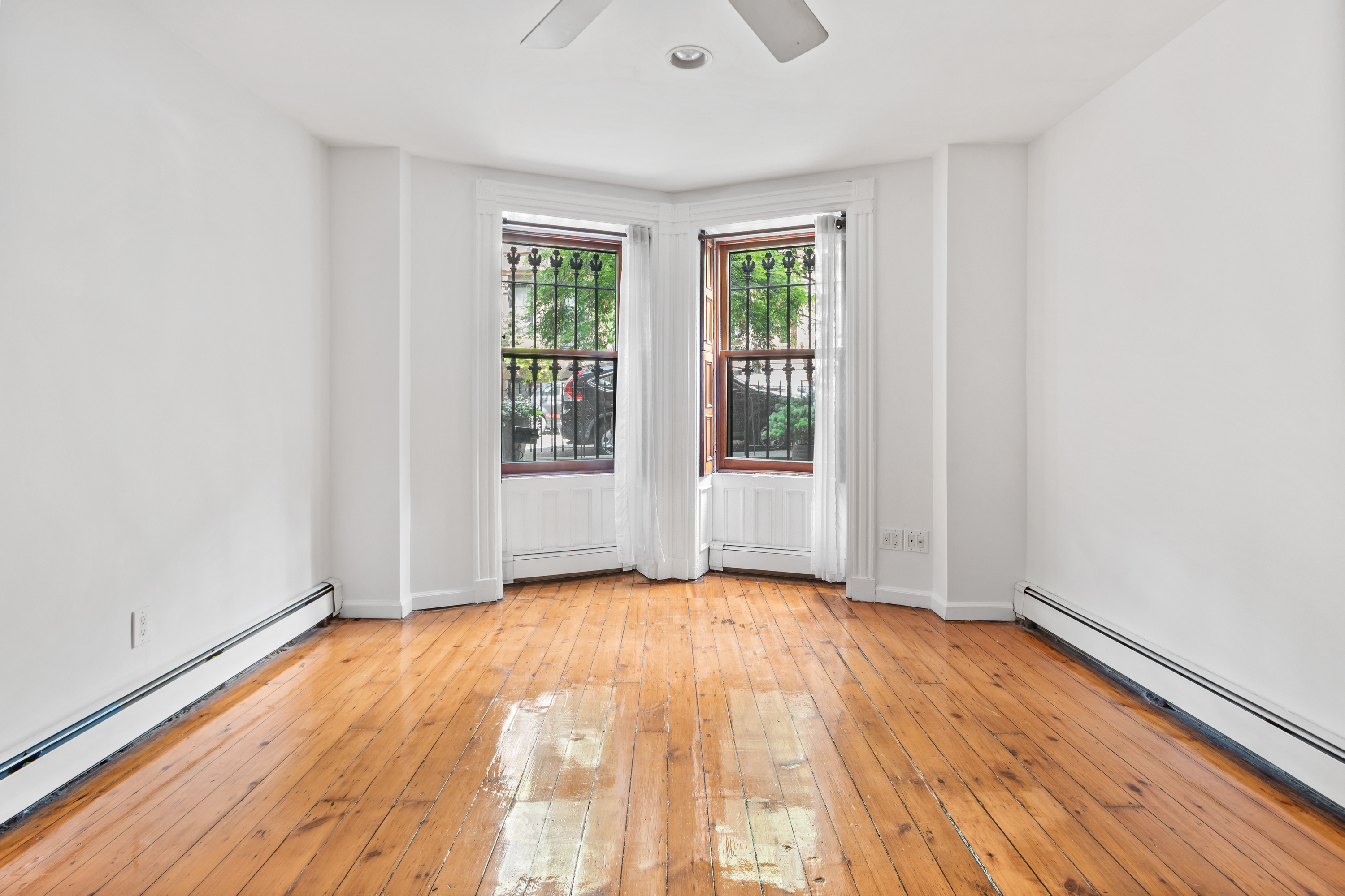 192 Berkeley Place, Unit 1 Brooklyn, NY 11217 - Photo 2 of 9