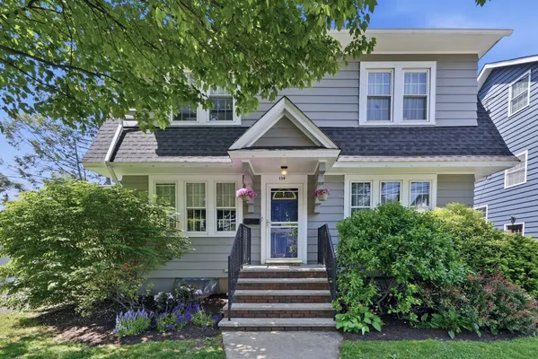 $825,000 | 154 Garfield Place, Maplewood, NJ 07040