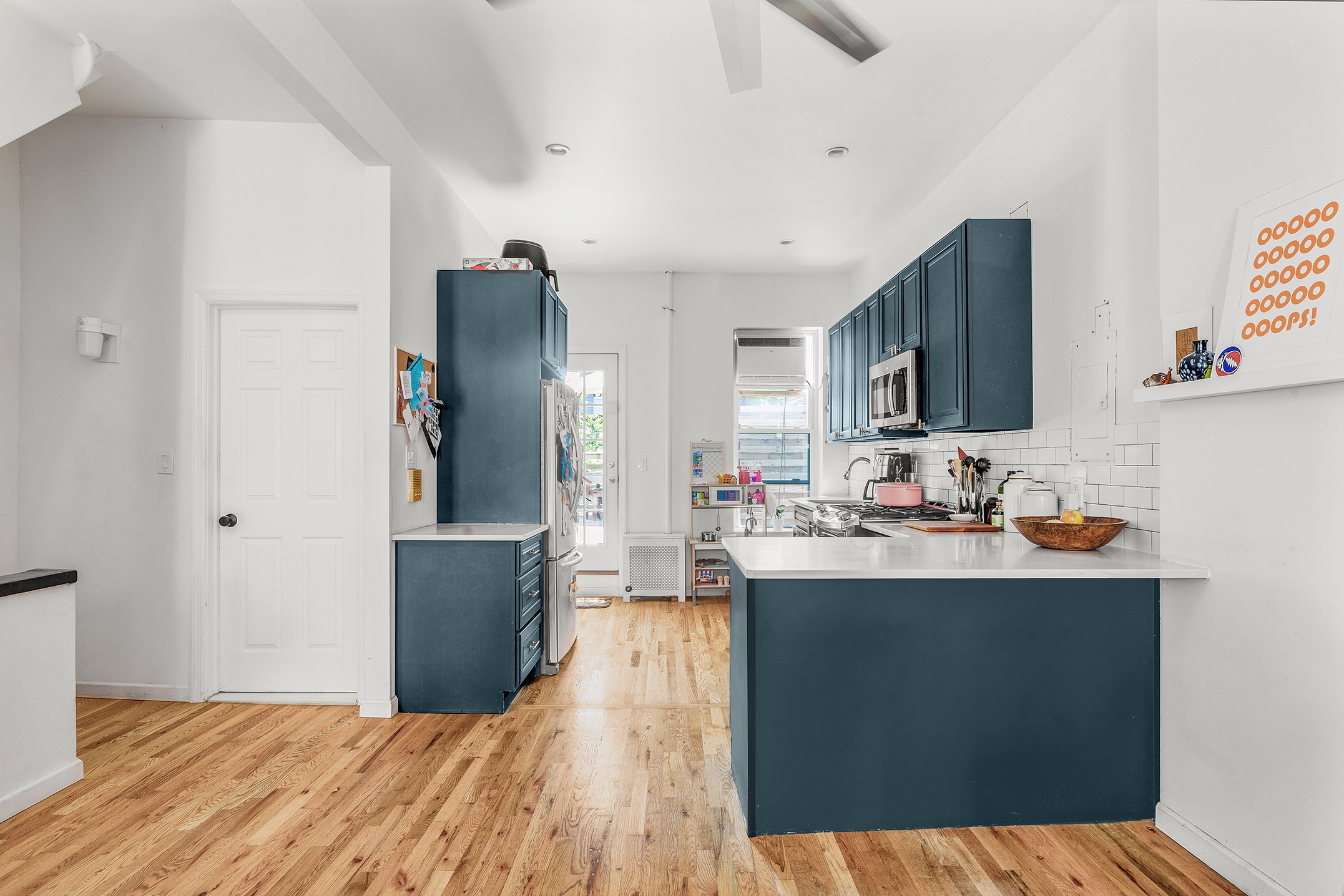 96 15th Street Brooklyn, NY 11215 - Photo 3 of 15