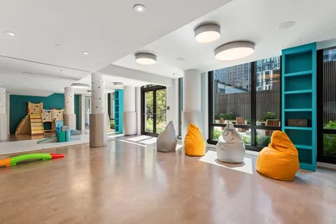 $5,199,995 | 101 Warren Street, Unit 2420 | TriBeCa