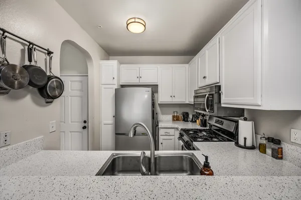 $525,000 | 555 Maine Avenue, Unit 116, Long Beach, CA 90802