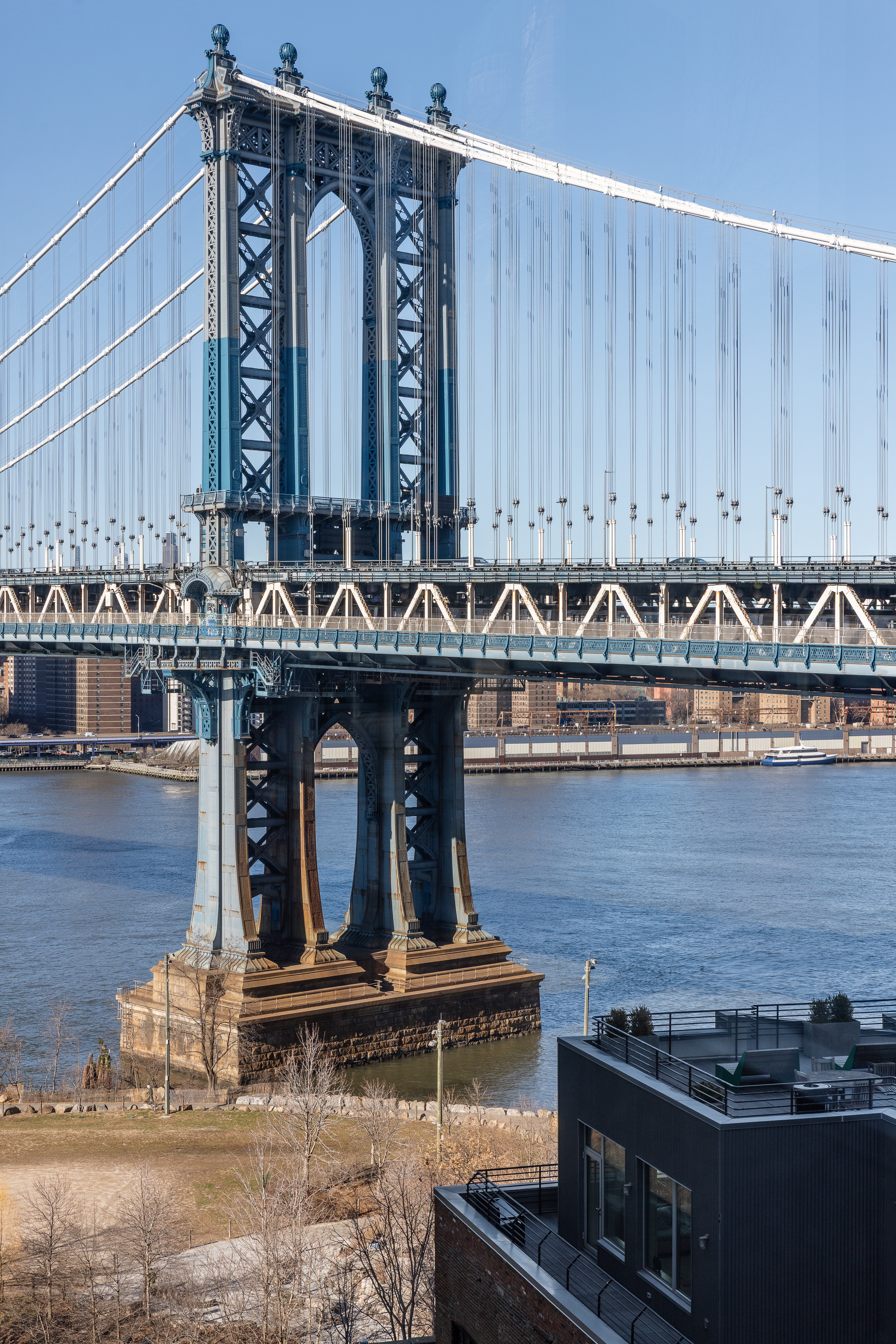 1 Main Street, Unit 9H Brooklyn, NY 11201 - Photo 13 of 15 a view of a kitchen counter space and stove