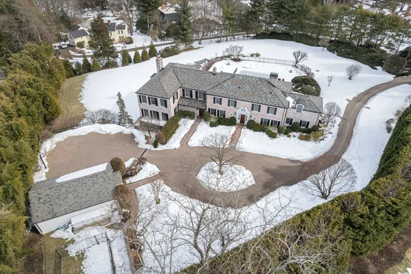 $11,500,000 | 19 Hawkwood Lane, Greenwich, CT 06830