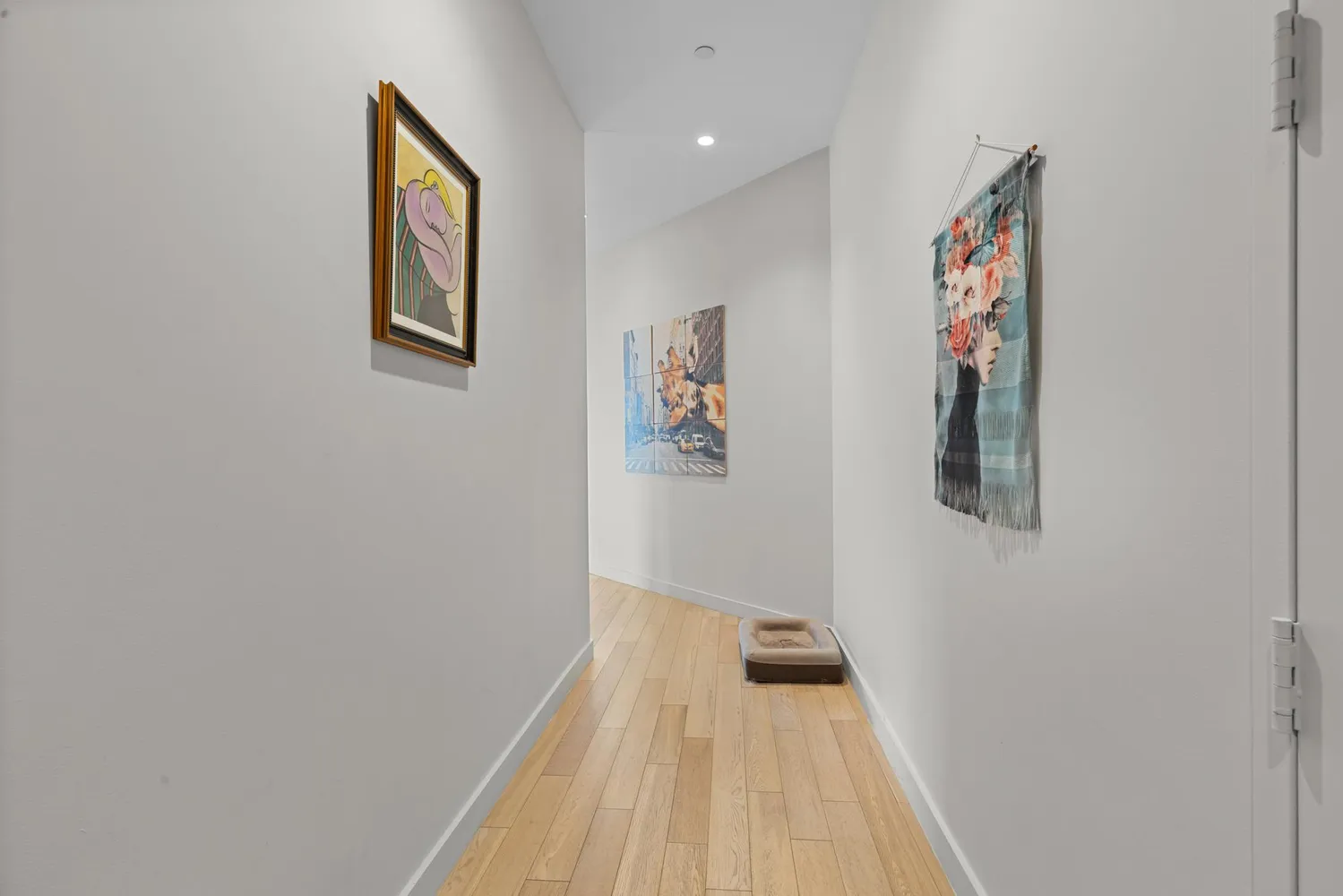 $8,500 | 75 Wall Street, Unit 31C | Financial District