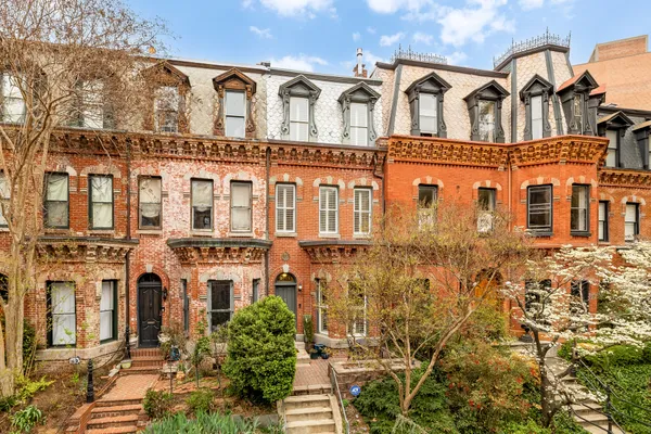 $1,850,000 | 2021 N Street Northwest, Washington, DC 20036