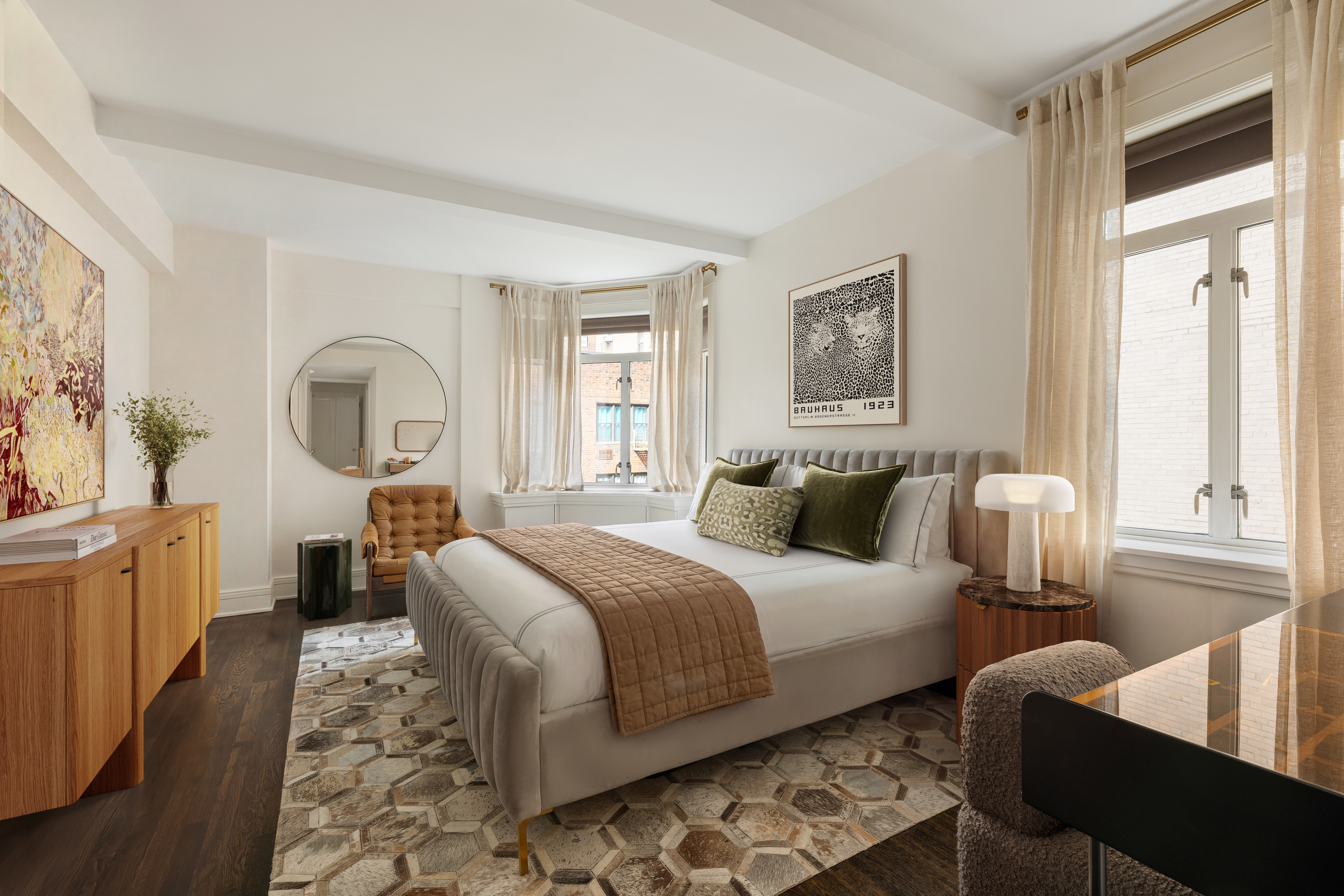 170 East 77th Street, Unit 6A Manhattan, NY 10075 - Photo 7 of 17 Gallery Image 7