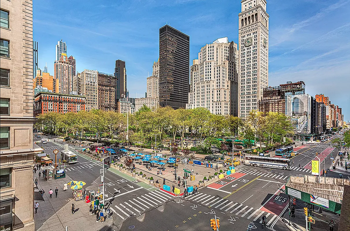 186 5th Avenue, Unit 4A Manhattan, NY 10010 - Photo 11 of 12 a view of city from the terrace