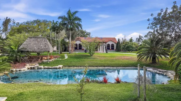 $2,300,000 | 18950 Southwest 59th Street, Southwest Ranches, FL 33332