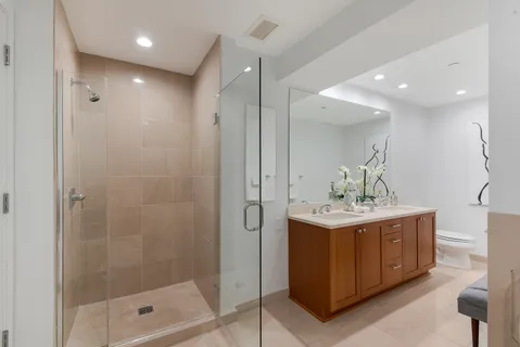 $550,000 | 60 East Monroe Street, Unit 2608, Chicago, IL 60603