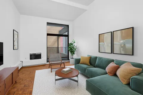 $417,500 | 372 5th Avenue, Unit 5N | Midtown South