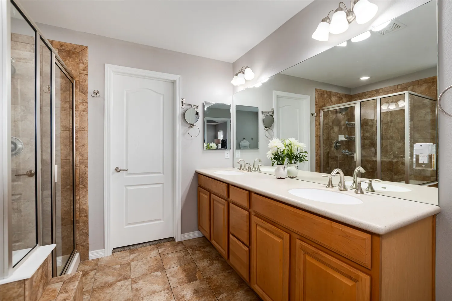 $819,000 | 6236 South Millbrook Way, Aurora, CO 80016