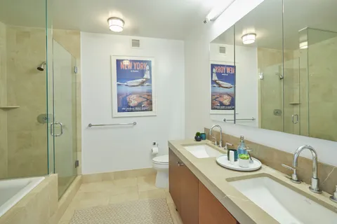 $1,985,000 | 30 West Street, Unit 23B | Battery Park City