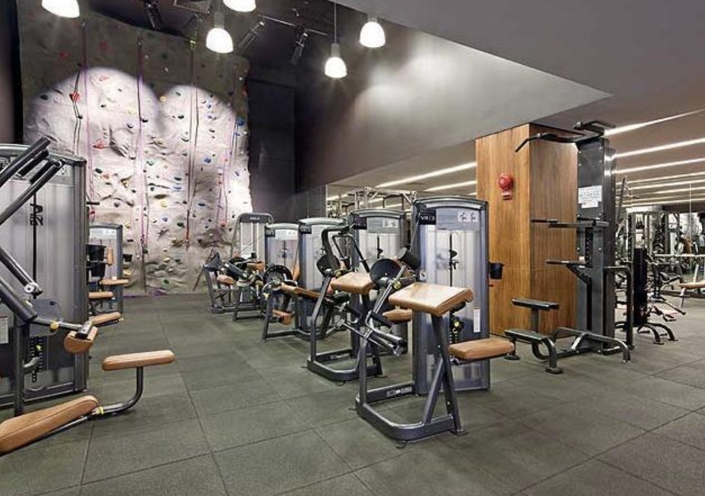 515 East 72nd Street, Unit 40E Manhattan, NY 10021 - Photo 21 of 34 a view of a room with gym equipment