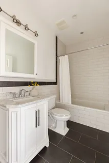 $3,495,000 | 241 Carroll Street, Unit 4 | Carroll Gardens