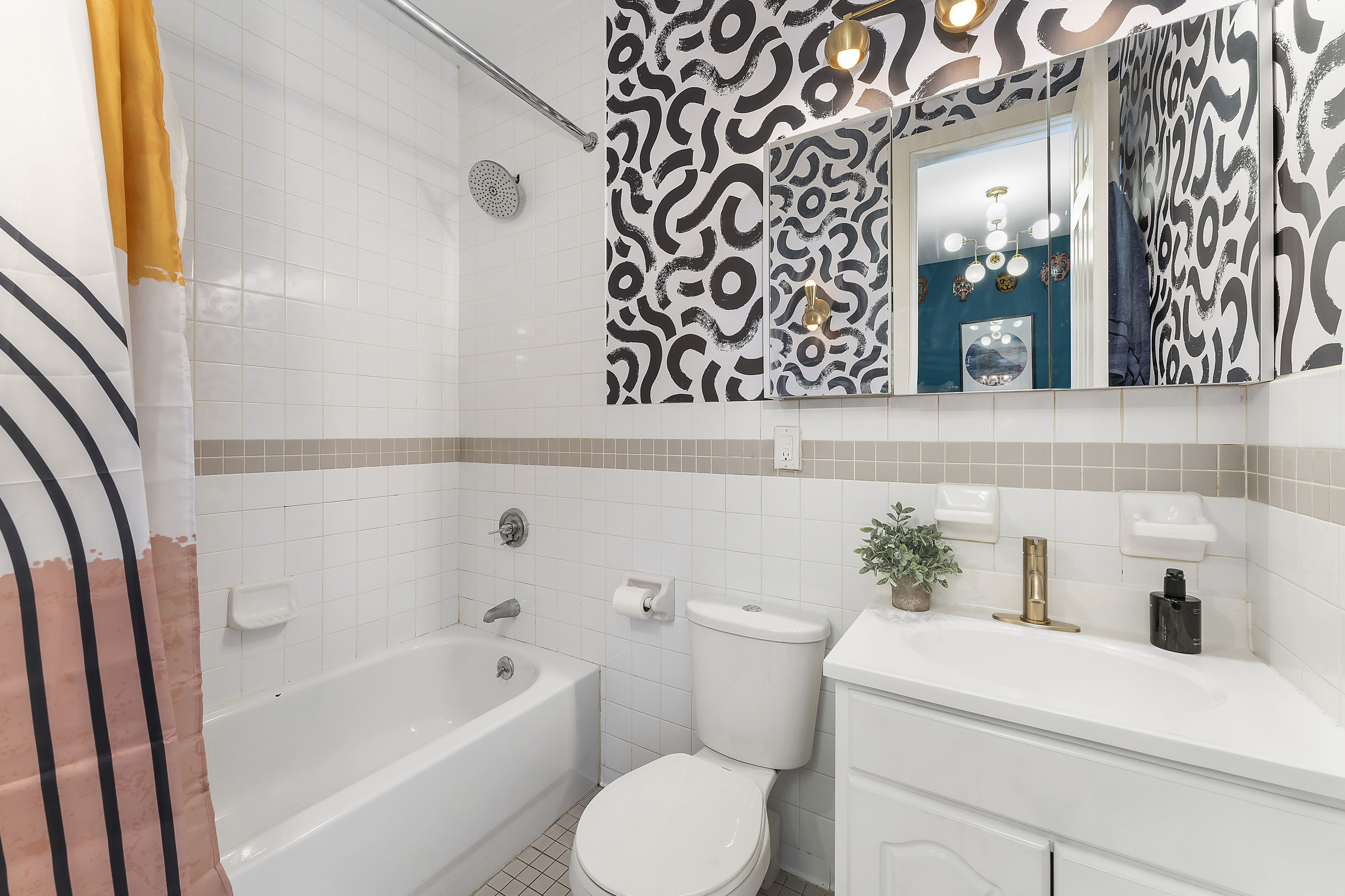 784 Madison Street, Unit 4B Brooklyn, NY 11221 - Photo 7 of 8