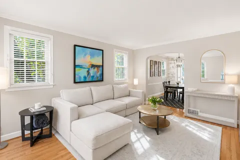 $1,195,000 | 5043 Dana Place Northwest, Washington, DC 20016