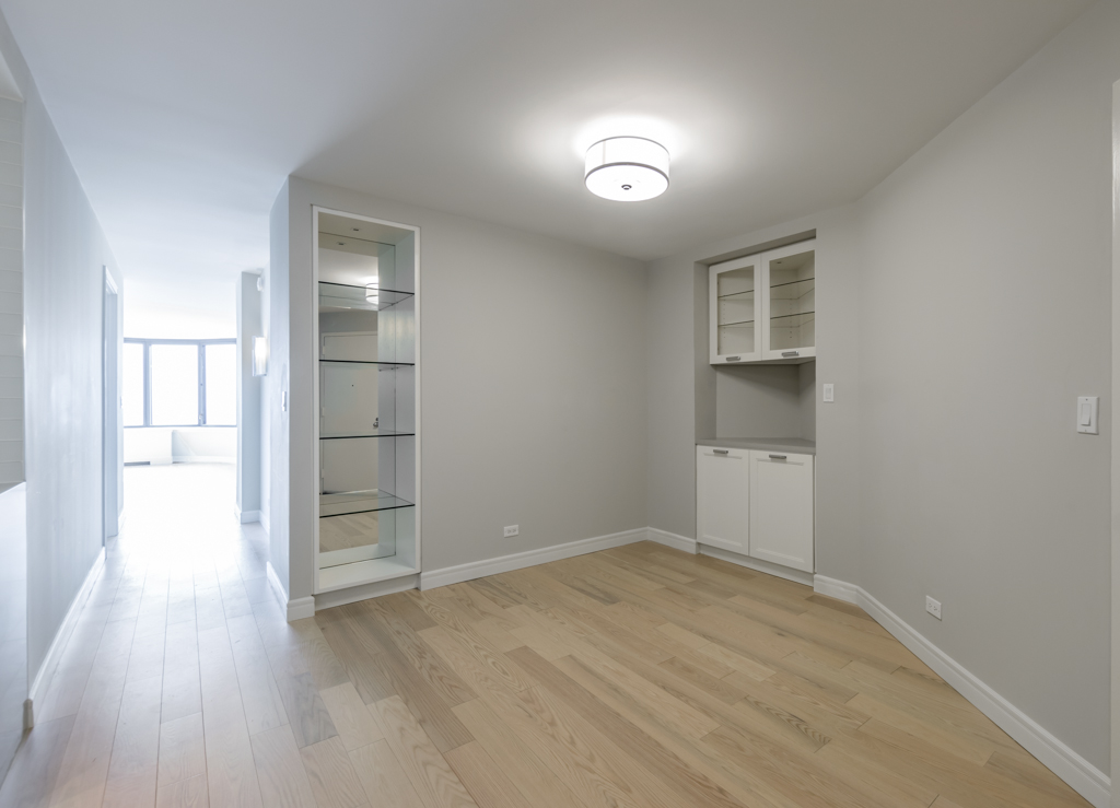 330 East 38th Street, Unit 54K Manhattan, NY 10016 - Photo 7 of 16