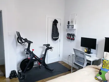 $3,714 | 384 Court Street, Unit 3 | Carroll Gardens