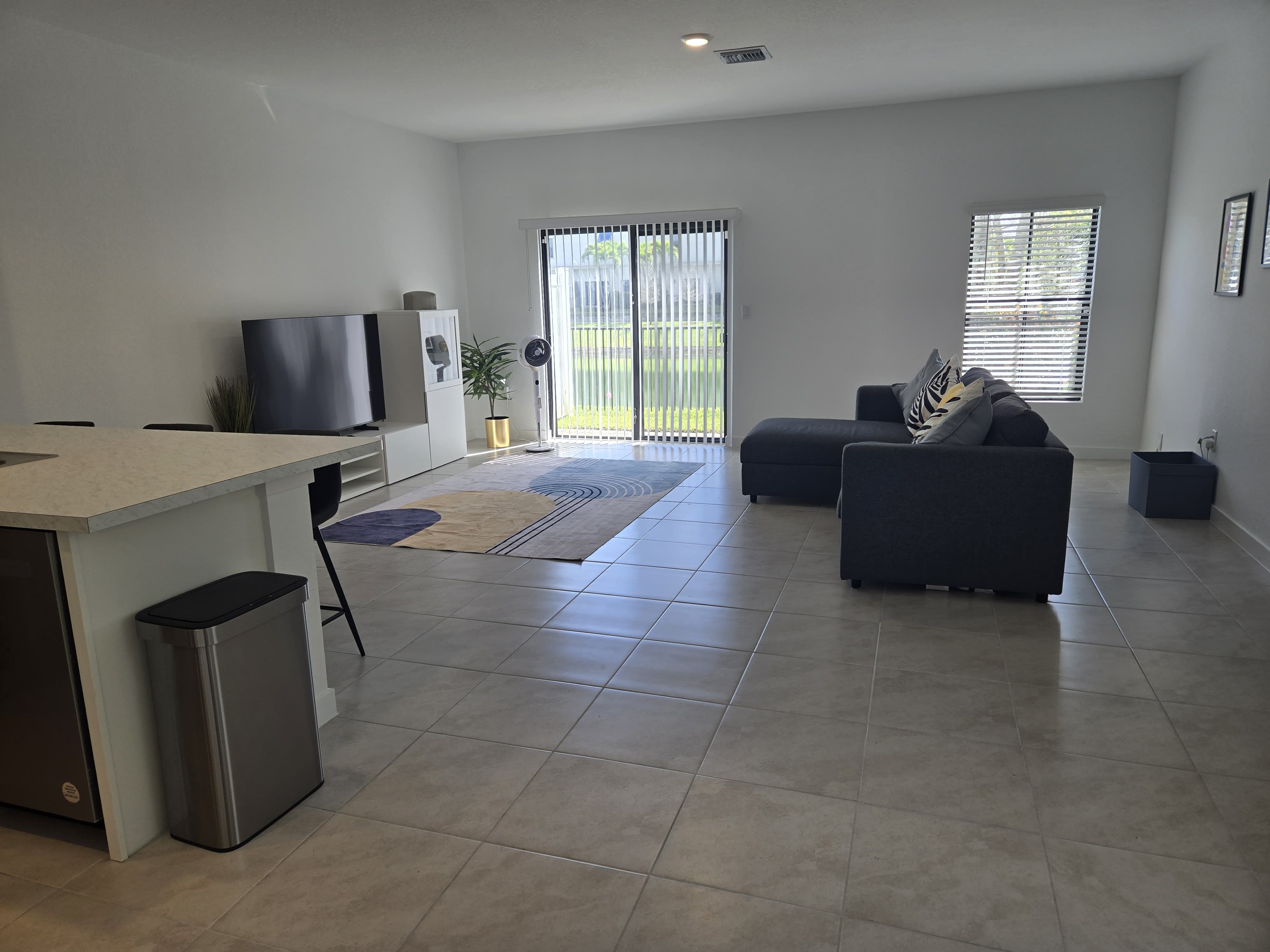 844 Northwest 3rd Way Pompano Beach, FL 33060 - Photo 4 of 15