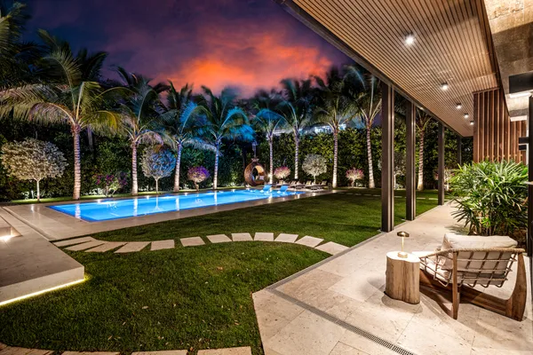 $4,900,000 | 967 Northeast 78th Street, Miami, FL 33138