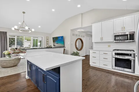 $1,565,000 | 6501 Bannockburn Drive, Bethesda, MD 20817