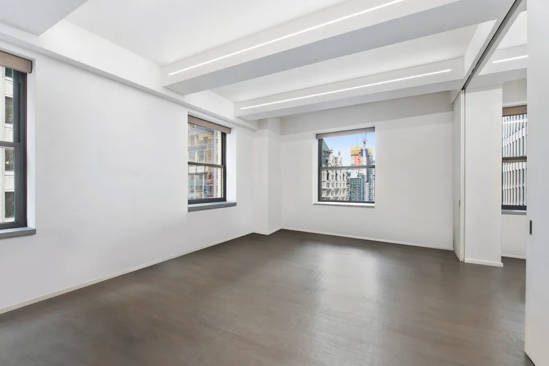 $7,200 | 20 Pine Street, Unit 2704 | Financial District