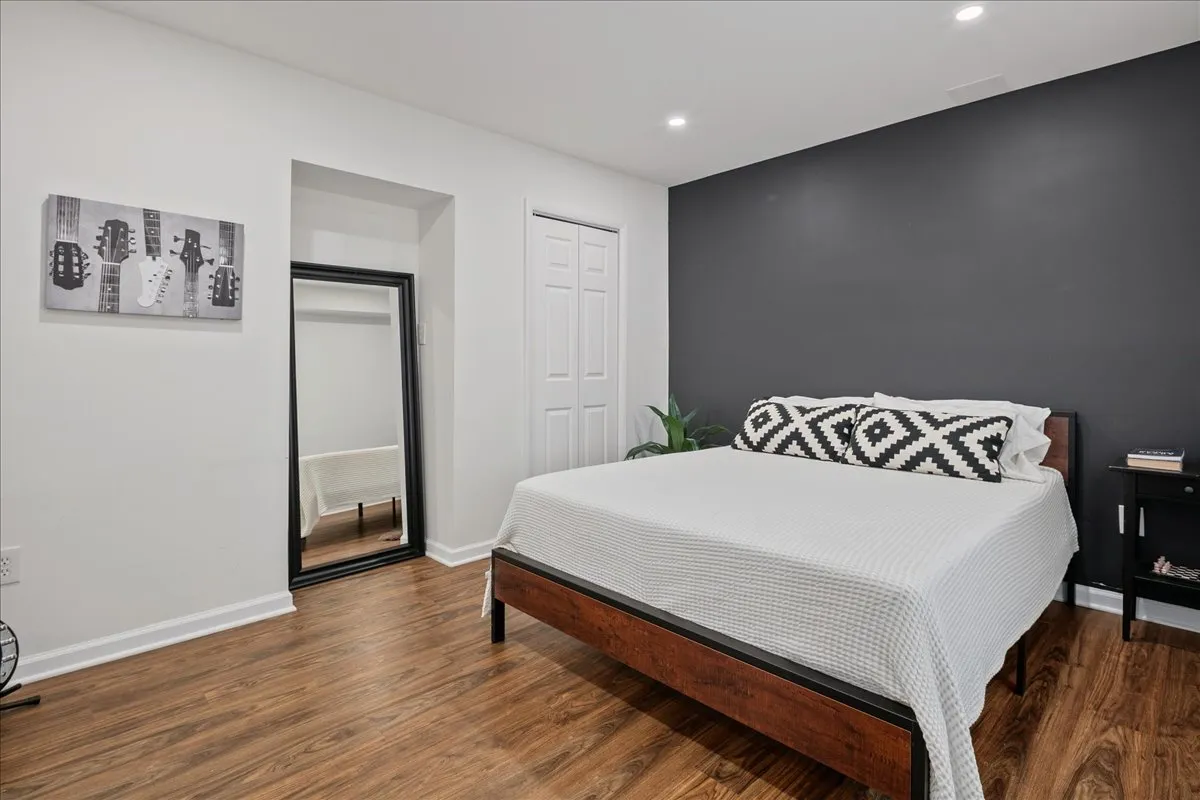 $1,100,000 | Address Upon Request, Fairfax, VA 22032