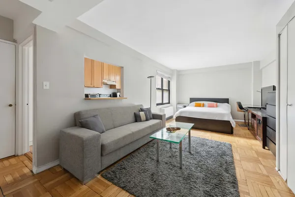 $3,300 | 140 East 56th Street, Unit 6B | Midtown East