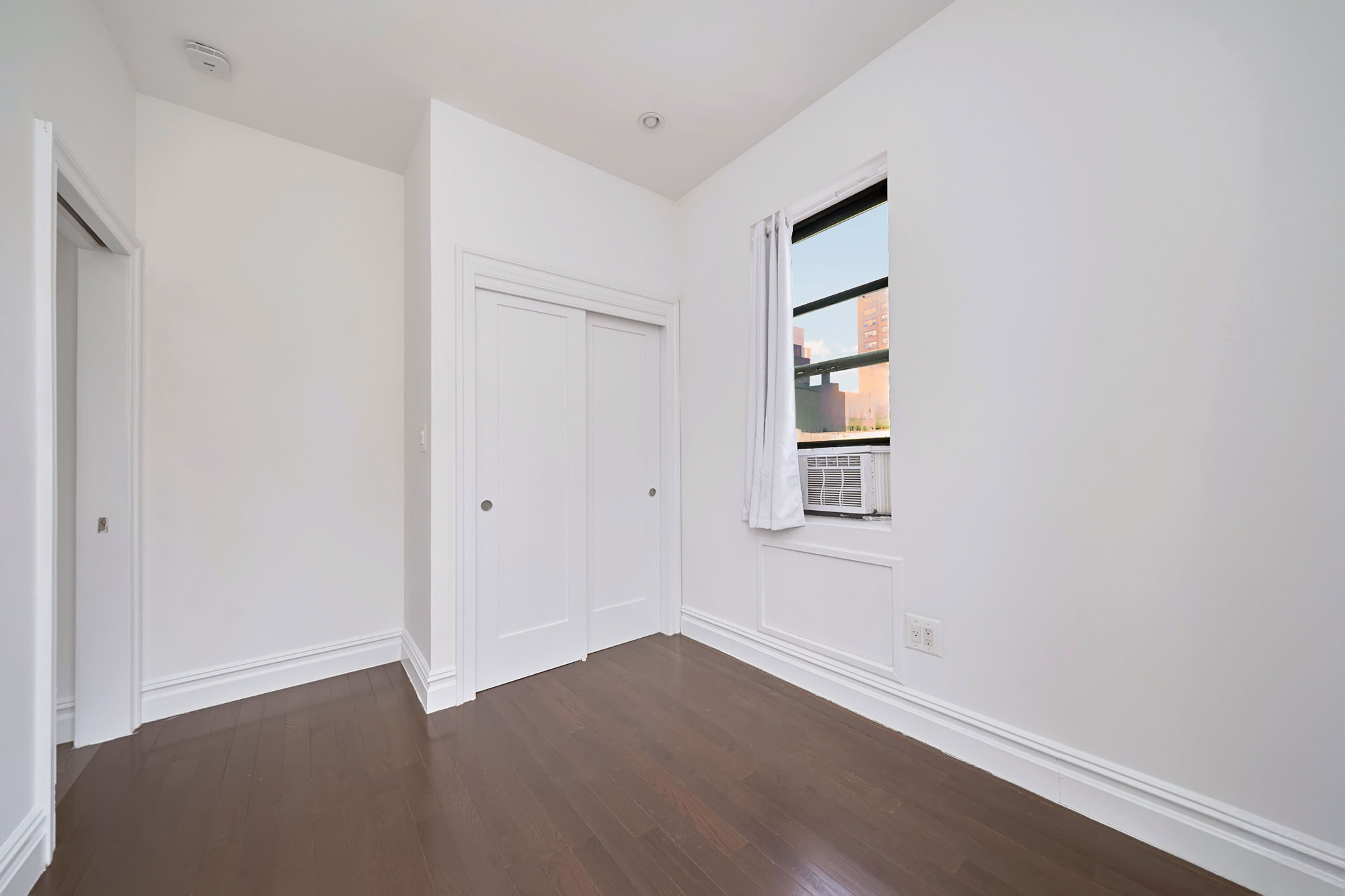20 Avenue A, Unit 3E Manhattan, NY 10009 - Photo 5 of 13 Gallery Image 5