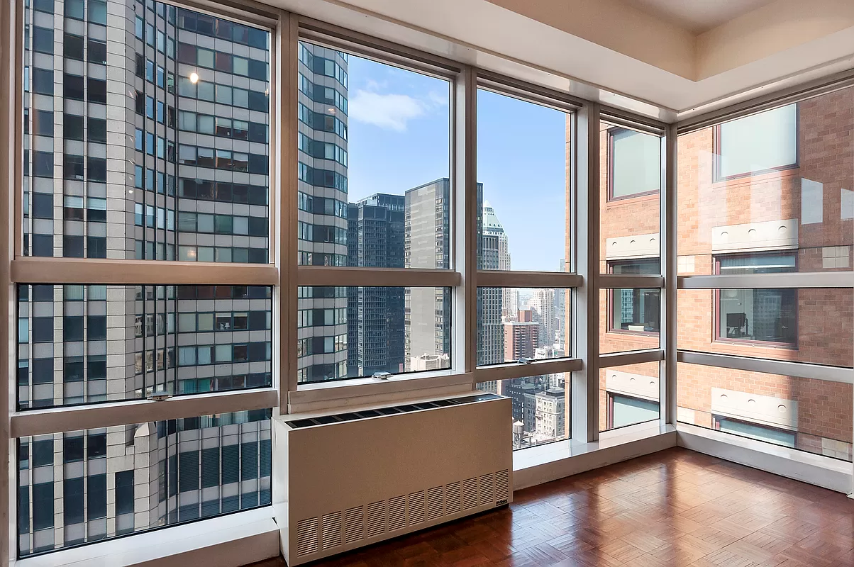 146 West 57th Street, Unit 61F Manhattan, NY 10019 - Photo 4 of 7