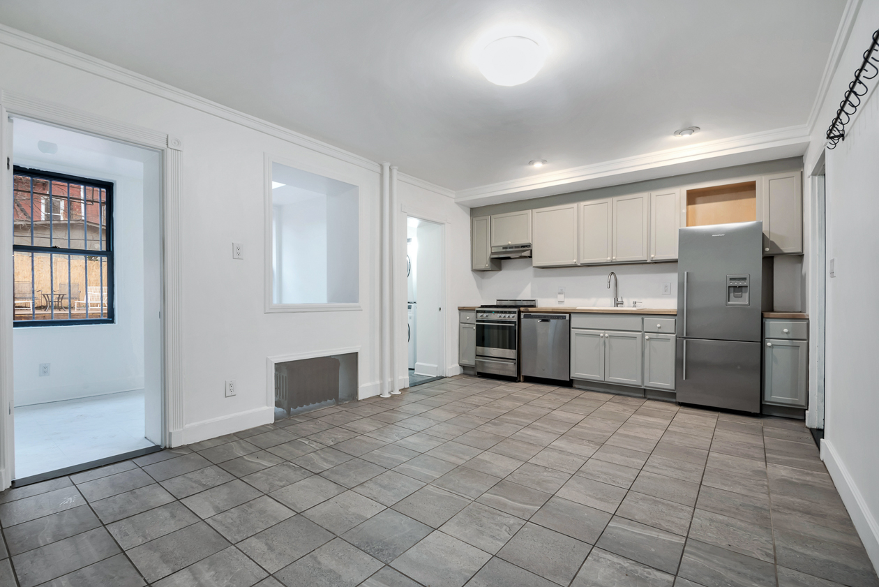 385 Madison Street, Unit 1 Brooklyn, NY 11221 - Photo 11 of 23