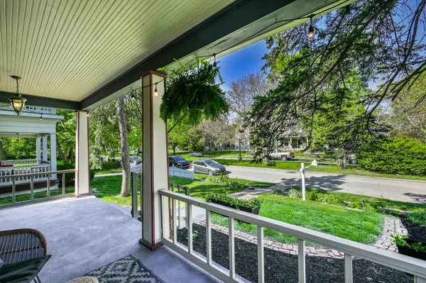 $409,900 | 973 Woodruff Place Middle Drive, Indianapolis, IN 46201