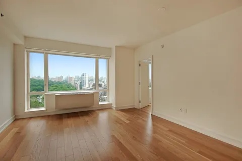 $6,600 | 1280 5th Avenue, Unit 15F | Upper Carnegie Hill