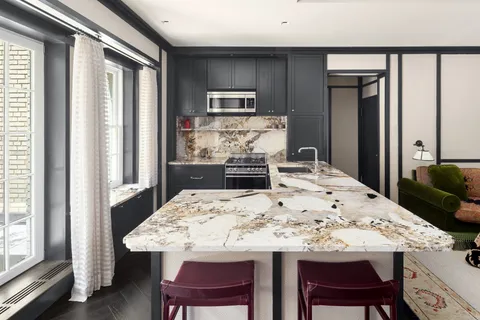 $2,000,000 | 2 Horatio Street, Unit 1L | West Village