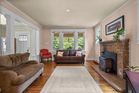 Contact Agent | 6002 Rhode Island Avenue, Riverdale, MD 20737