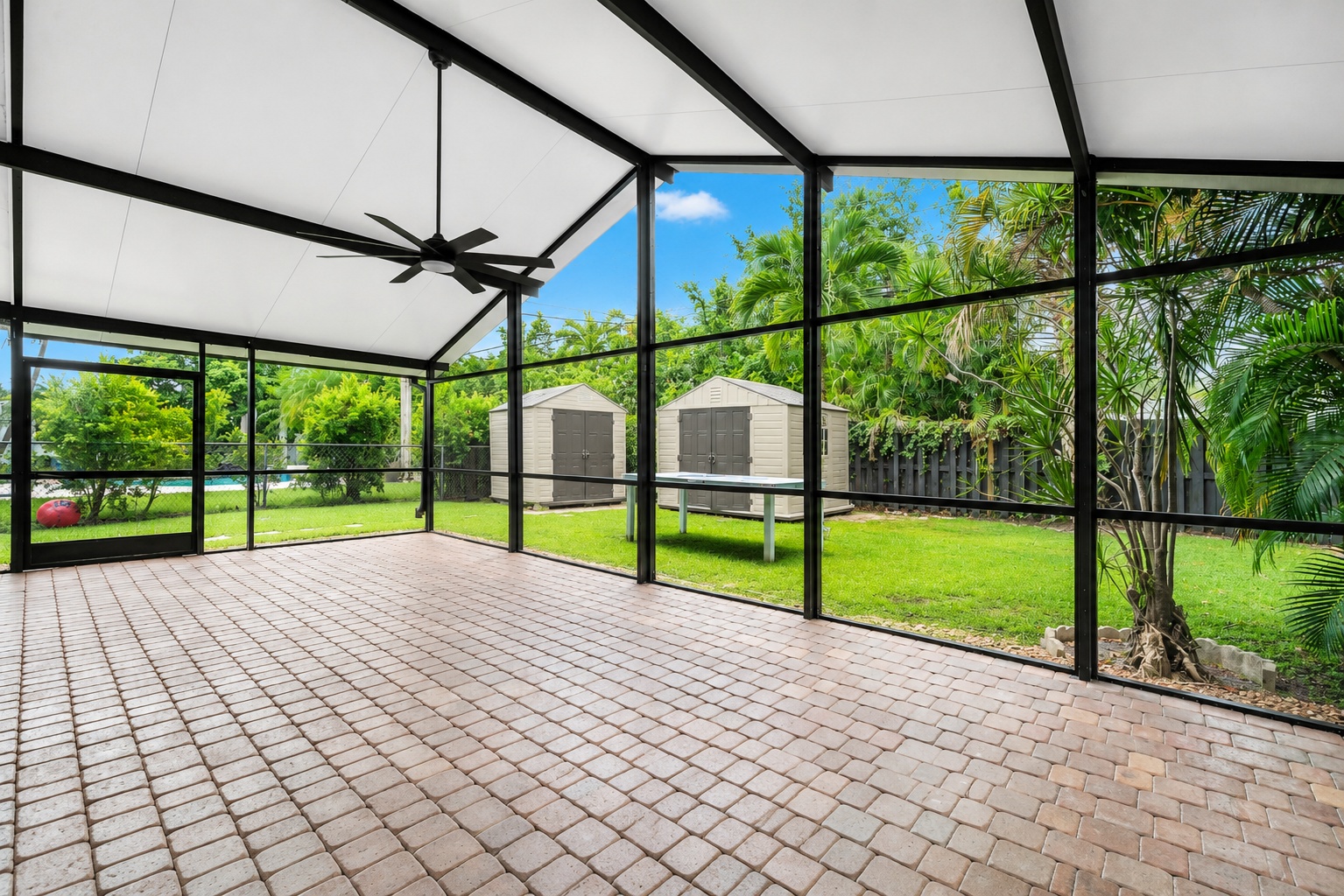 1100 Southwest 13th Place Boca Raton, FL 33486 - Photo 24 of 26