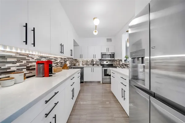 $8,470 | 1800 Southwest 5th Avenue, Miami, FL 33129