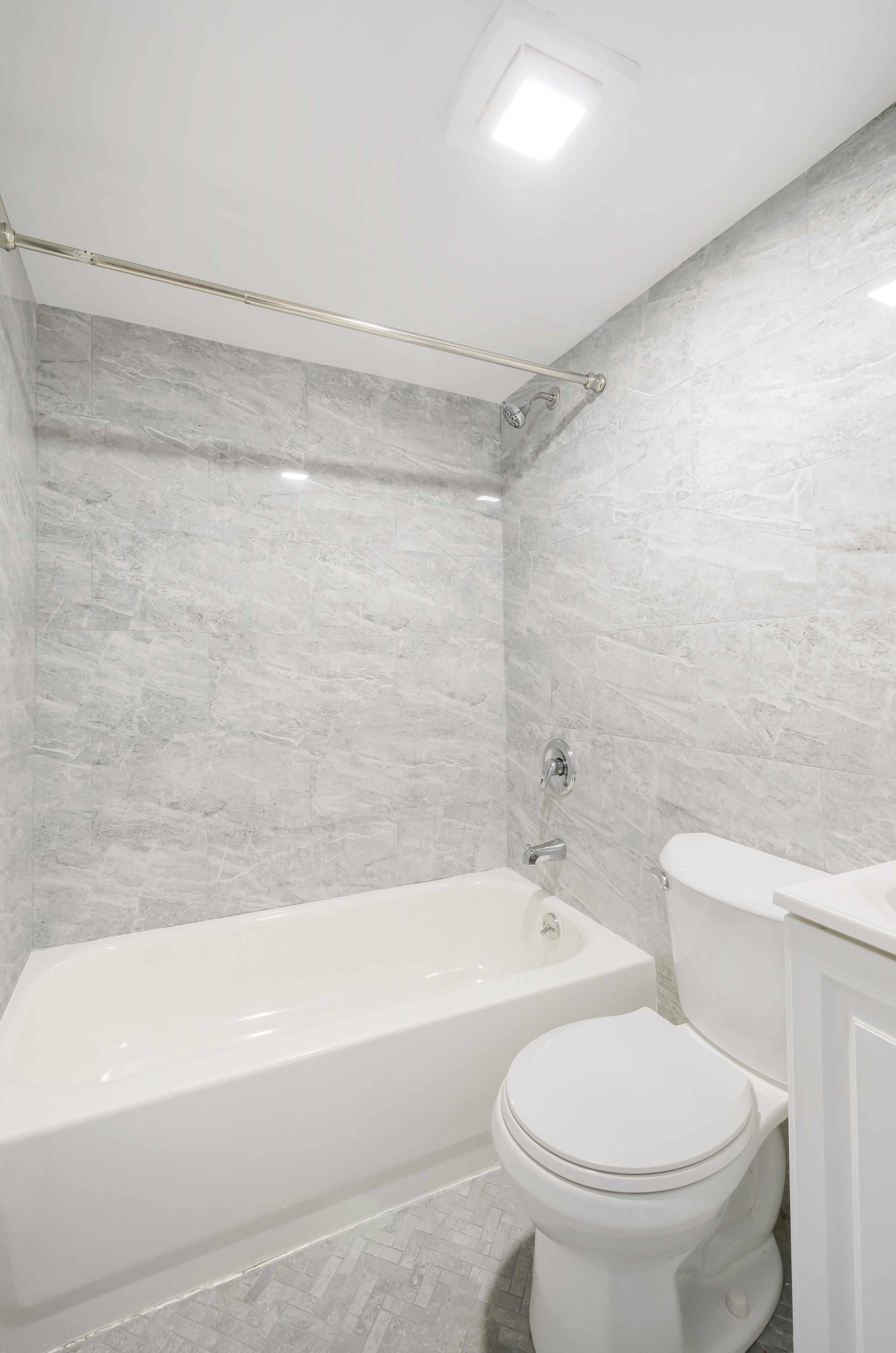 571 MacDonough Street, Unit 1 Brooklyn, NY 11233 - Photo 7 of 8