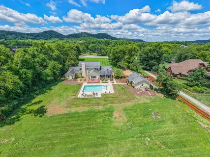$3,200,000 | 510 Granny White Pike, Brentwood, TN 37027