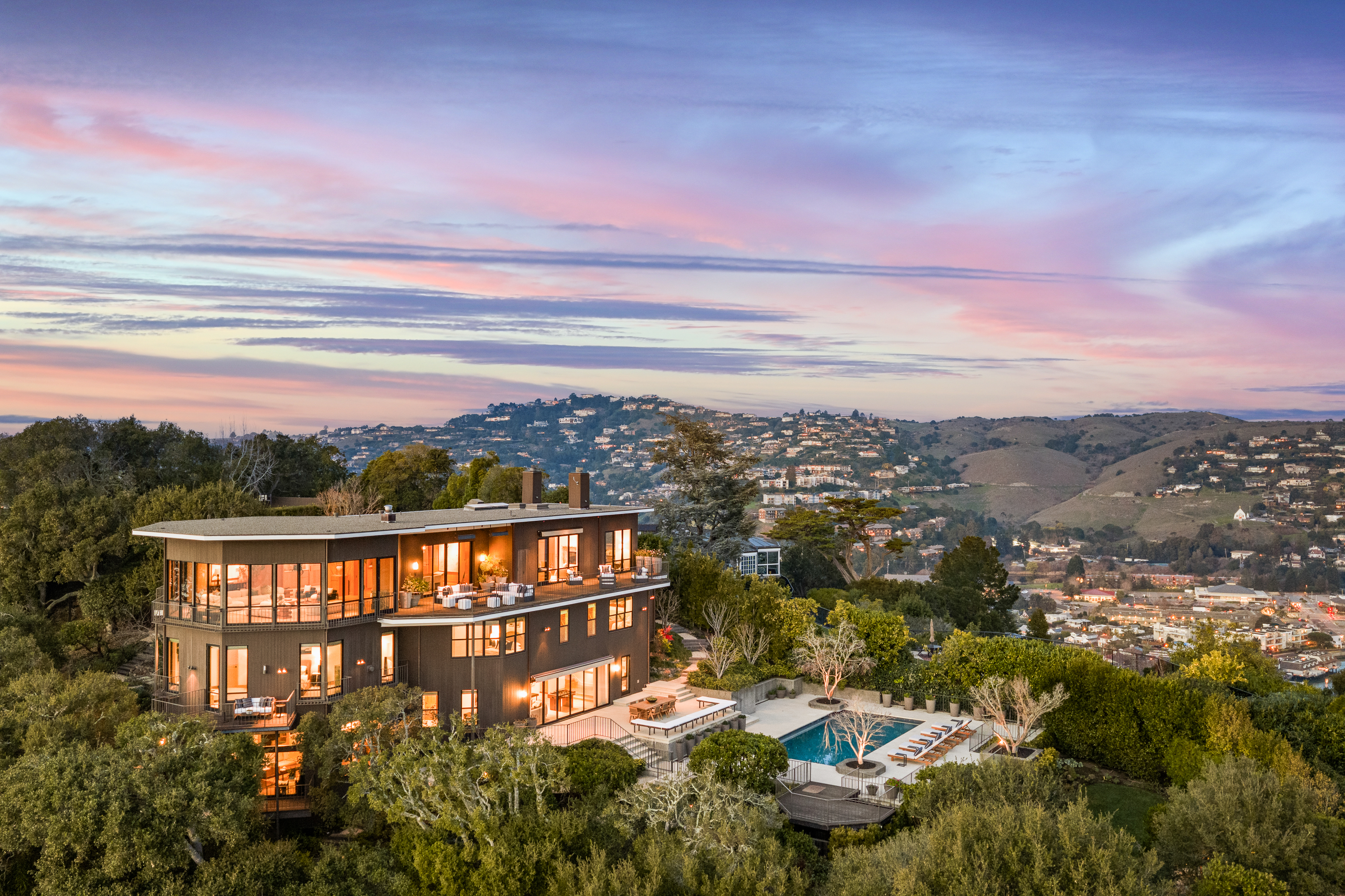 20 Crest Road Belvedere, CA 94920 - Photo 3 of 66 a view of a city with ocean