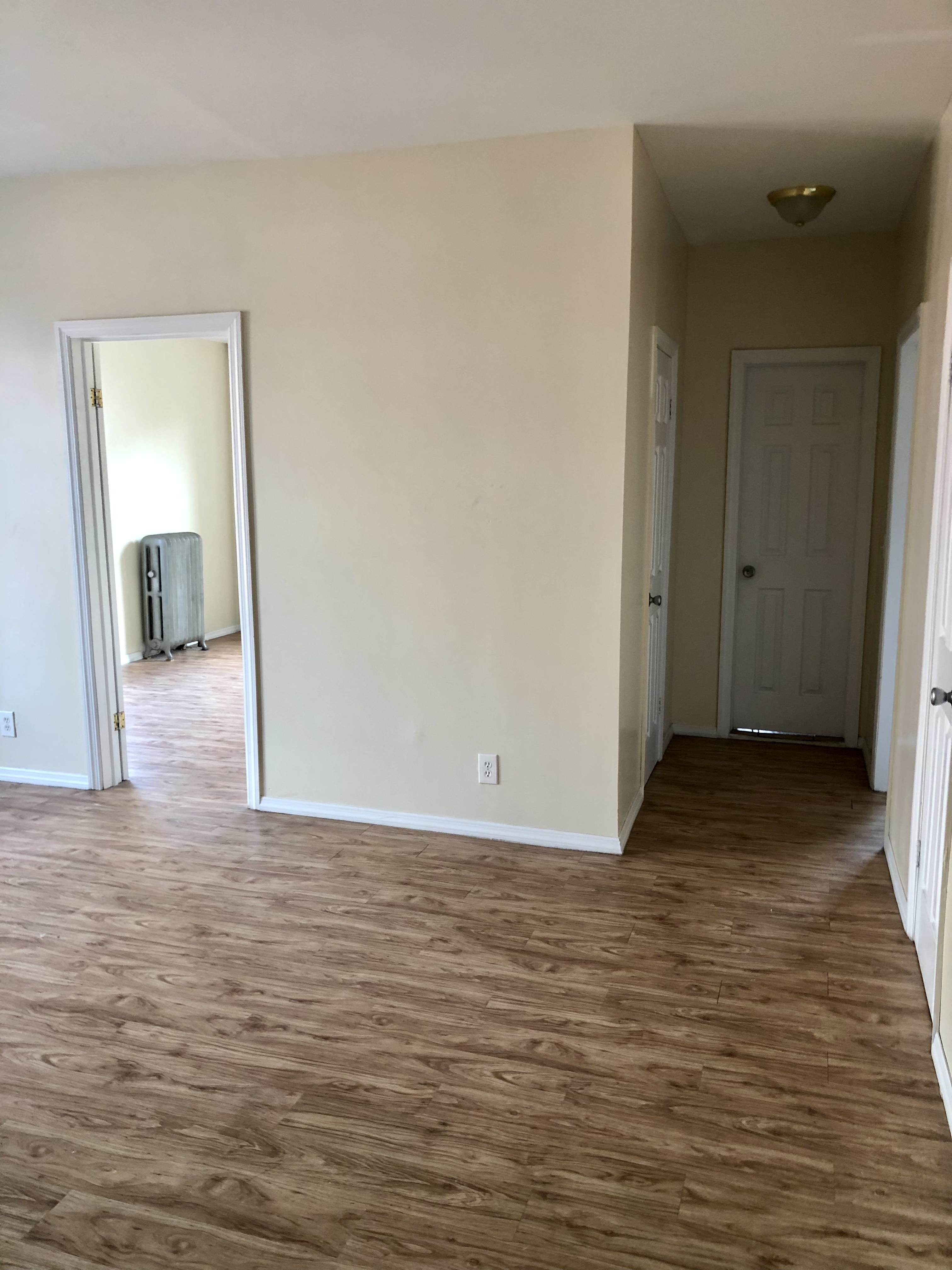 195 Lenox Road, Unit 3C Brooklyn, NY 11226 - Photo 2 of 7