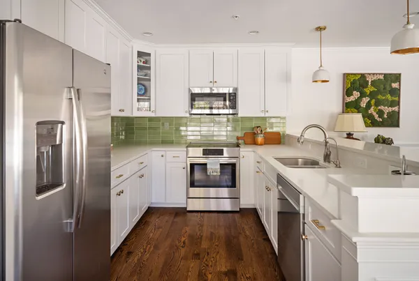 $825,000 | 42 Pleasant Street, Unit 14, Stoneham, MA 02180